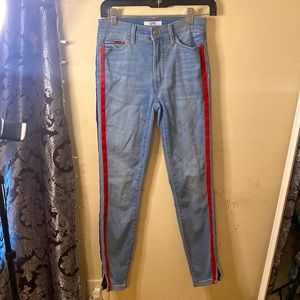 2021 Tommy Hilfiger jeans